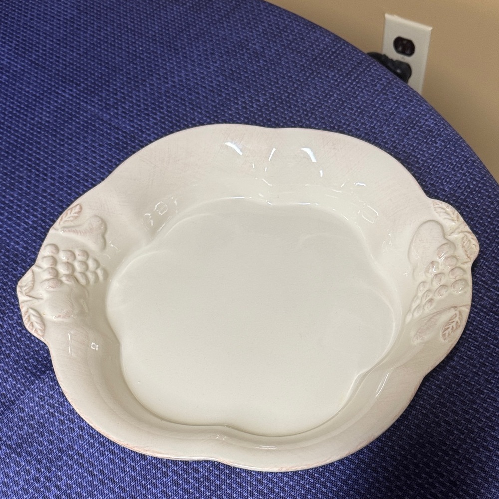 Casafina Casa Stone Madeira Harvest serving Bowl 12.5" diameter beige and tan